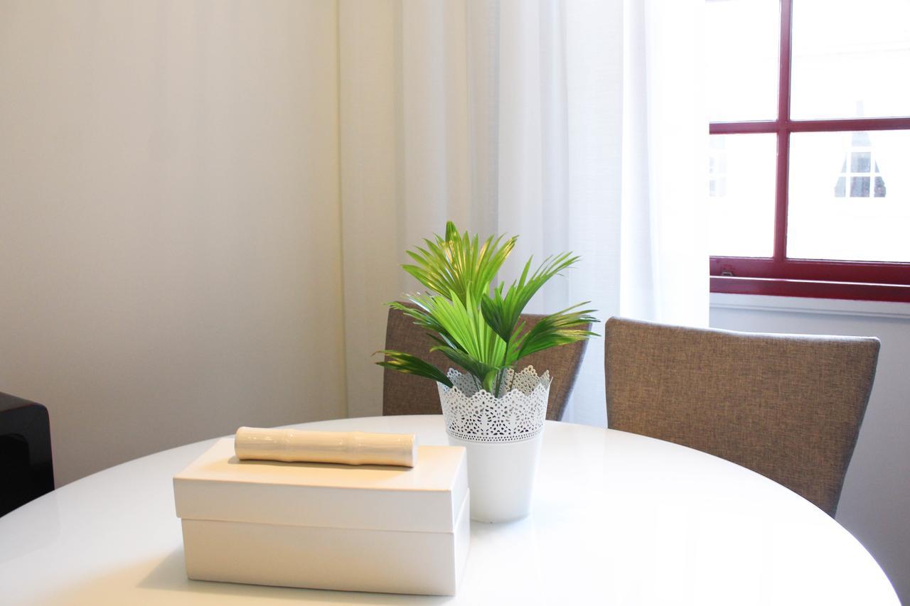 Santo Da Casa / Sc Appartement Porto